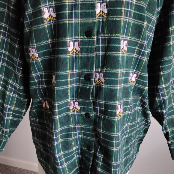 Victoria Jones Woman Flannel Plaid Embroidered Ice Skate Velvet Shirt Size 1X - Picture 2 of 13